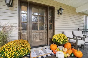 E29206 River Rd, Stanley, WI 54768 - Photo 7