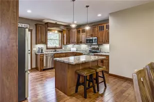 308 Monte Carlo Dr, Eau Claire, WI 54703 - Photo 5