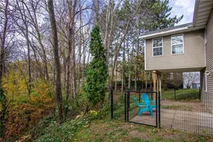 2523 Kenora Pkwy, Eau Claire, WI 54703 - Photo 7