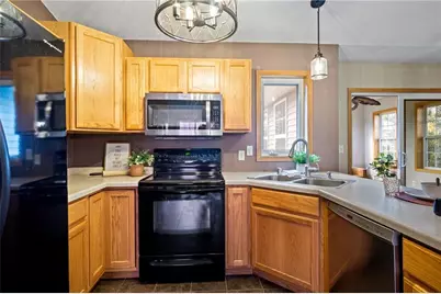 2523 Kenora Parkway, Eau Claire, WI 54703 - Photo 13