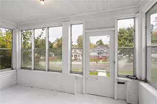 1678 E Minnhaha Ave Ave, Saint Paul, MN 55106 - Photo 3