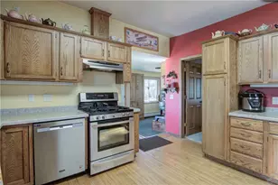 293 17th St, Dallas, WI 54733 - Photo 5