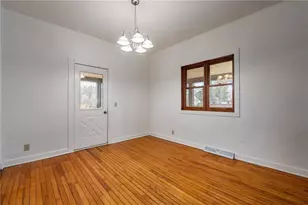 329 S Broadway St, Stanley, WI 54768 - Photo 15