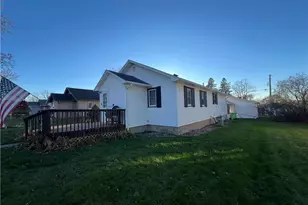 216 4th St, Cornell, WI 54732 - Photo 3