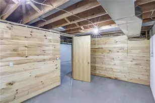 957 Emery St, Stanley, WI 54768 - Photo 25