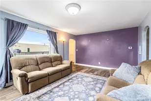 619 Fairfax St, Altoona, WI 54720 - Photo 7