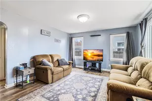 619 Fairfax St, Altoona, WI 54720 - Photo 5