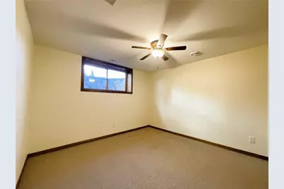 4927 Jeffers Road, Eau Claire, WI 54703 - Photo 15