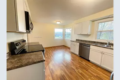 4927 Jeffers Road, Eau Claire, WI 54703 - Photo 5