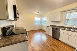 4927 Jeffers Rd, Eau Claire, WI 54703 - Photo 5