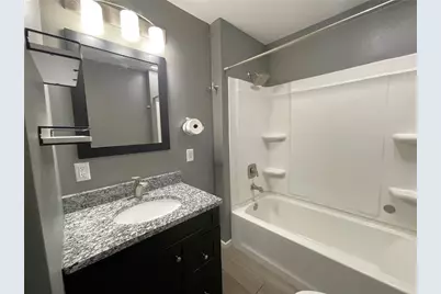 4927 Jeffers Road, Eau Claire, WI 54703 - Photo 7