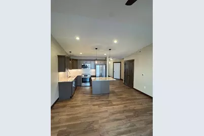 4916 Woodland Park Drive, Eau Claire, WI 54701 - Photo 3