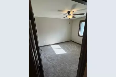 4916 Woodland Park Drive, Eau Claire, WI 54701 - Photo 5