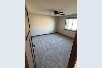 4916 Woodland Park Drive, Eau Claire, WI 54701 - Photo 7