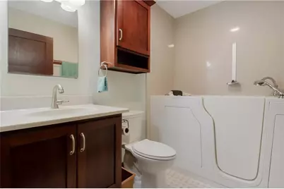 5217 E Hamilton Avenue, Eau Claire, WI 54701 - Photo 21