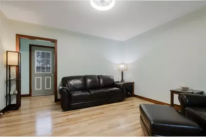 5217 E Hamilton Avenue, Eau Claire, WI 54701 - Photo 11