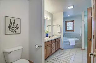 8536 Hanson Dr, Holmen, WI 54636 - Photo 13