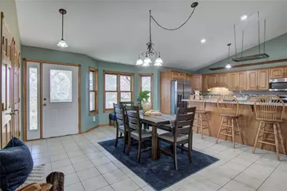 8536 Hanson Drive, Holmen, WI 54636 - Photo 5