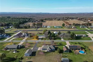 8536 Hanson Dr, Holmen, WI 54636 - Photo 33