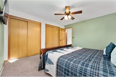 305 S Clark Street, Thorp, WI 54771 - Photo 21