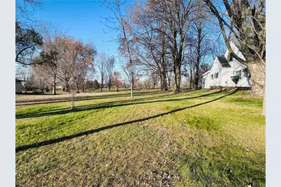 1113 E Division Street, Neillsville, WI 54456 - Photo 11