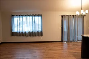 6376 Wilder Ln, Eau Claire, WI 54703 - Photo 11