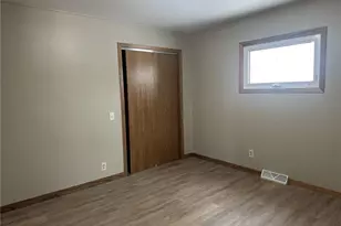 3230 Preston Rd, Eau Claire, WI 54703 - Photo 13