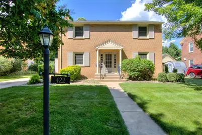 422 Roosevelt Avenue, Eau Claire, WI 54701 - Photo 1