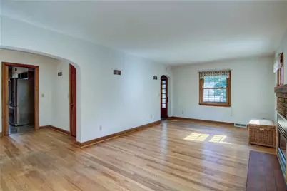 422 Roosevelt Avenue, Eau Claire, WI 54701 - Photo 7