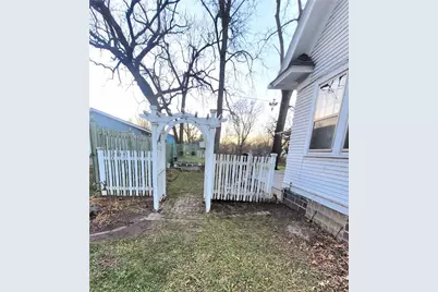 216 Hewett Street, Neillsville, WI 54456 - Photo 7