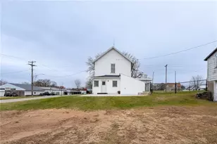 50482 S 3rd St, Eleva, WI 54738 - Photo 3