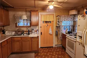 1417 S Water St, Sparta, WI 54656 - Photo 7