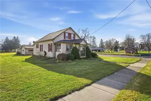 400 E Stanley St, Thorp, WI 54771 - Photo 41