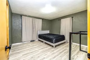 11 State St, Neillsville, WI 54456 - Photo 7