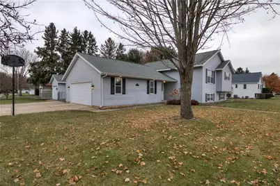 2231 Meadow Lane, Eau Claire, WI 54701 - Photo 35