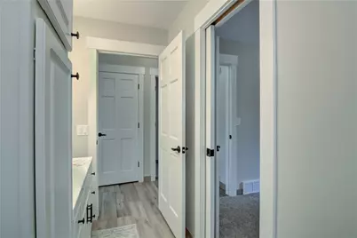 2231 Meadow Lane, Eau Claire, WI 54701 - Photo 15