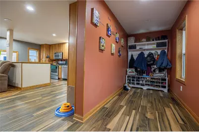 338 Wisconsin Avenue, Rice Lake, WI 54868 - Photo 9