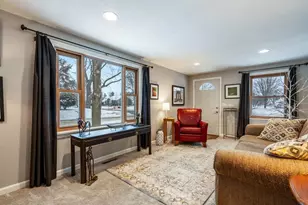 1508 Margaret St, Eau Claire, WI 54701 - Photo 7