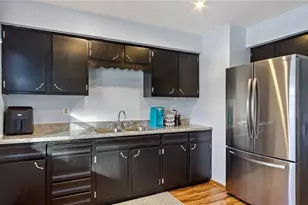 2719 Mercury Ave, Eau Claire, WI 54703 - Photo 3