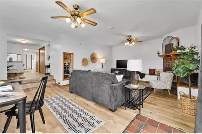 819 Harriet Street, Altoona, WI 54720 - Photo 7