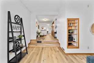 819 Harriet St, Altoona, WI 54720 - Photo 11