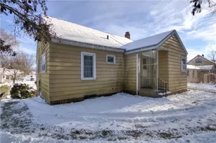 1722 11th St, Eau Claire, WI 54703 - Photo 27