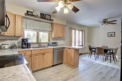 1914 W Mead Street, Eau Claire, WI 54703 - Photo 9