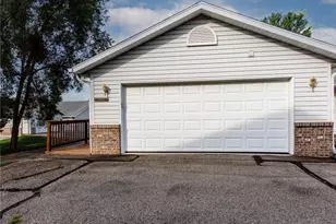 412 Lee St, Durand, WI 54736 - Photo 3