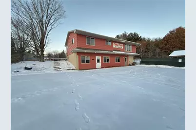 2328 Hillcrest Parkway, Altoona, WI 54720 - Photo 45