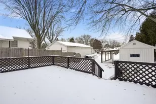 614 Maple St, Chippewa Falls, WI 54729 - Photo 23