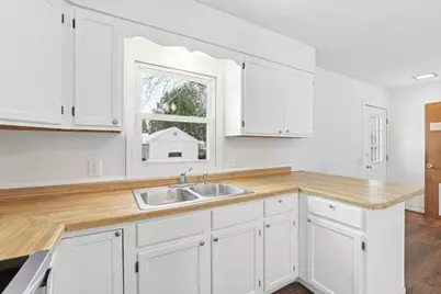 614 Maple Street, Chippewa Falls, WI 54729 - Photo 13