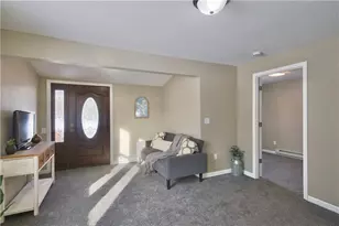 302 21st Ave, Menomonie, WI 54751 - Photo 5