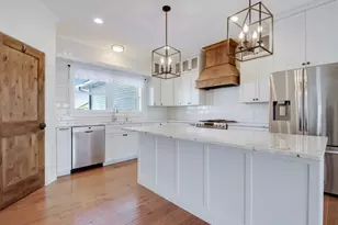 3981 Highview Dr, Eau Claire, WI 54703 - Photo 11