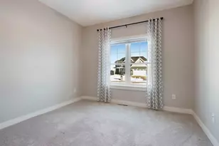 3981 Highview Dr, Eau Claire, WI 54703 - Photo 23